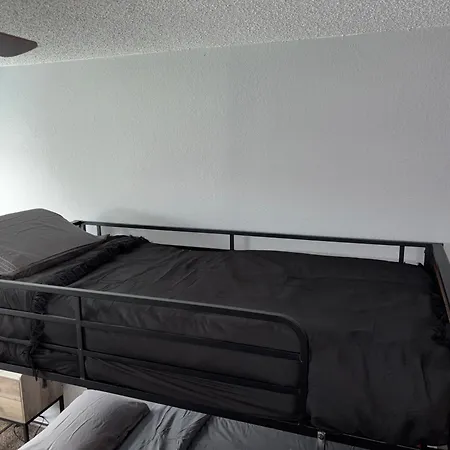 Hosting Nightly Nestings Apartment Irving Exterior photo