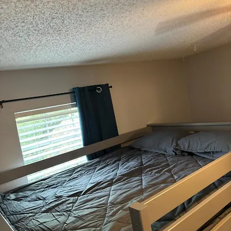 Hosting Nightly Nestings Apartment Irving Exterior photo
